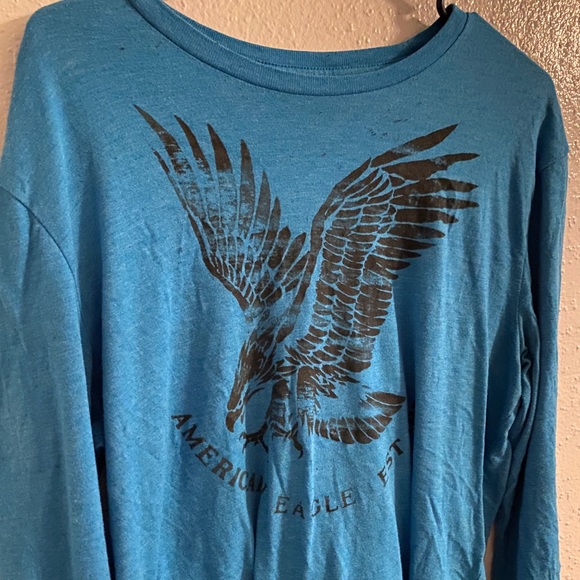American Eagle Graphic T-shirt - Picture 1 of 2